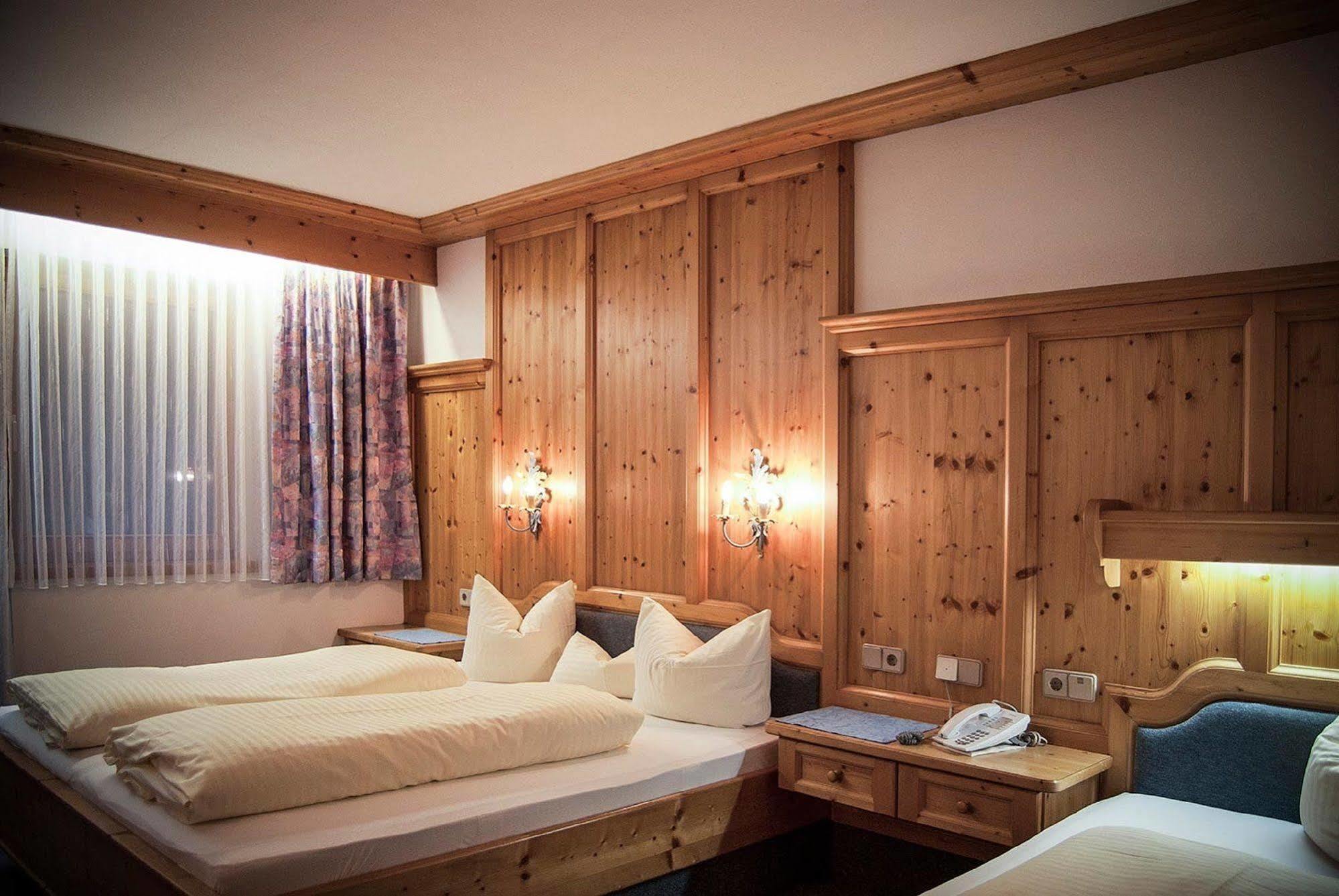 Hotel Platzl Auffach Bagian luar foto